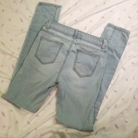 FREE Size 26 I Love H81 Skinny Jeans - Picture 3 of 8